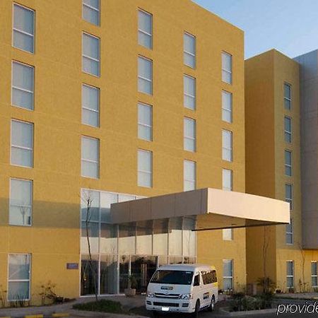 City Express By Marriott Puebla Finsa מראה חיצוני תמונה