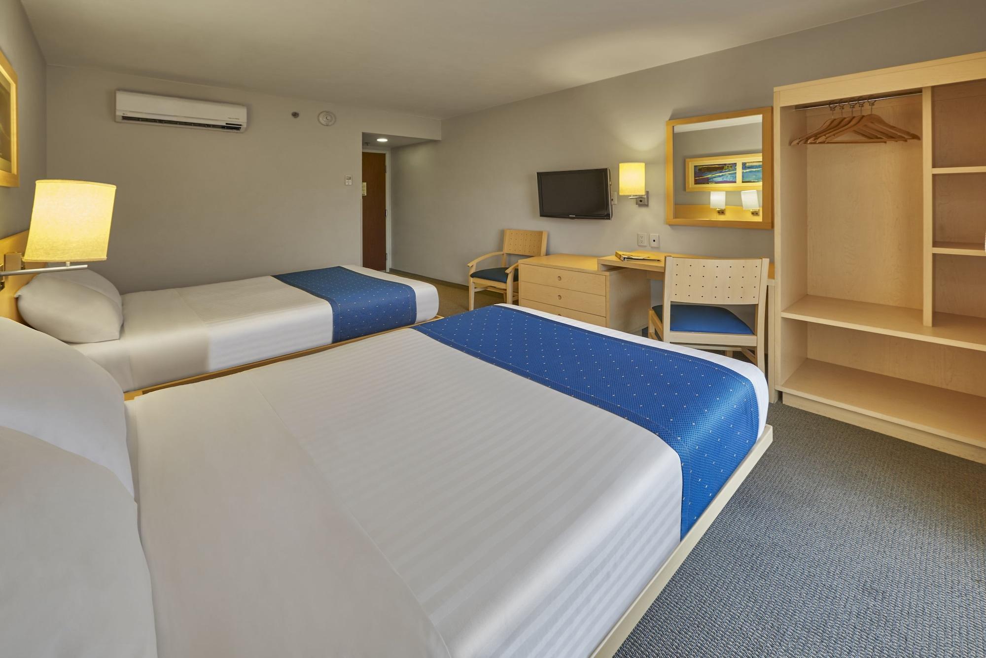 City Express By Marriott Puebla Finsa מראה חיצוני תמונה