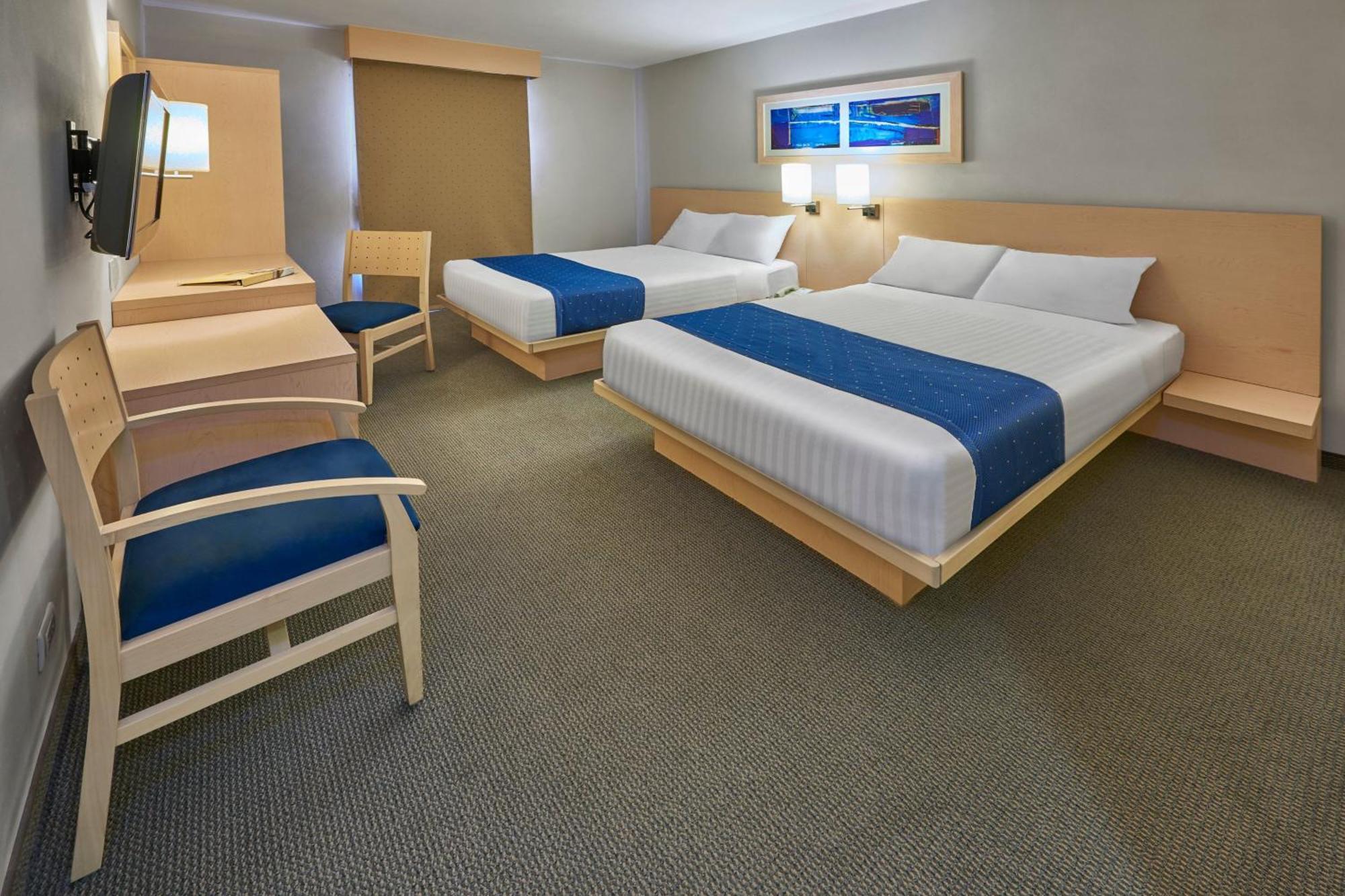 City Express By Marriott Puebla Finsa מראה חיצוני תמונה
